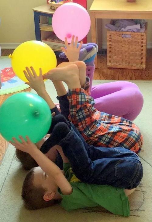 亲子搞笑爆料视频,亲子互动笑料百出，温馨爆笑视频集锦  第1张